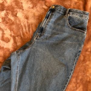 Curvy (stretch) Mom Jean size 20 AE
